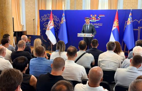 Град Ниш доделио уговоре привредницима, за подршку издвојено 77 милиона динара