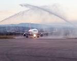 Радост јужњака у Бечу: Слетео први редовни авион из Беча у Ниш