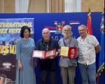 Бата Канди и Драгомиру Миленковићу Јоги, уручене награде "Нишвила" за допринос промоцији балканског џеза