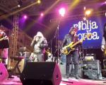 Спектакуларан концерт групе "Рибља чорба" у Нишу: Дан жена прослављен уз незаборавну музику генерација