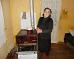Старица у Лесковцу пет година живи без струје