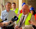 Ministar Glišić i gradonačelnik Leskovca Cvetanović obišli radove na rekonstruciji Dečjeg dispanzera
