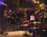 Teror: Više od 150 mrtvih, Pariz pod opsadom