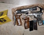 Zaplenjeni pištolji, revolveri i puške