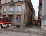 Пожар у Епископској улици у Нишу, две особе пребачене у болницу