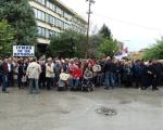 Vranjanci dočekali Vučića ispred Gradske kuće