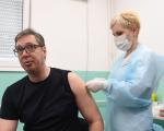 Vučić primio drugu dozu vakcine u Pukovcu, potom posetio Gadžin Han