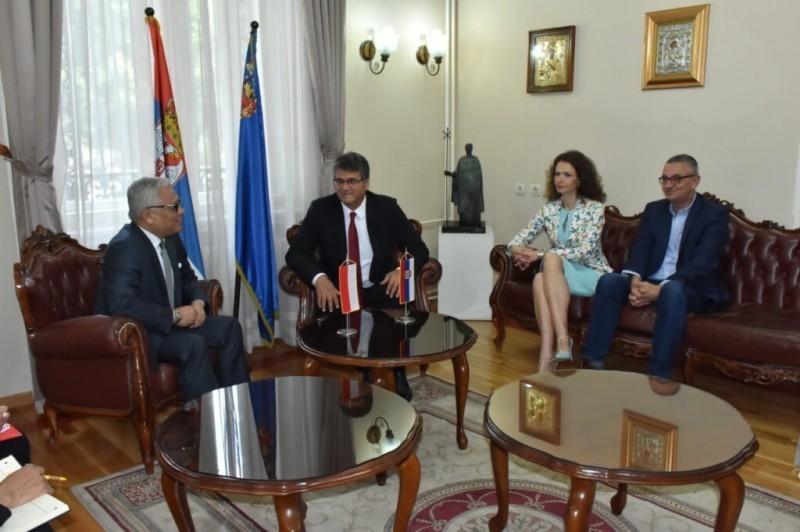 Амбасадор Индонезије у посети Нишу