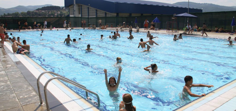 Отворена сезона купања на градском базену у Куршумлији, цена на нивоу прошлогодишње 200 динара