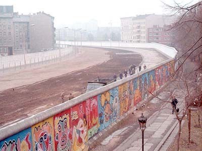 Nemačka 25 godina posle: Zid i dalje stoji
