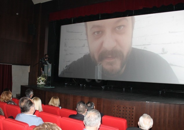 Nakon više od 20 godina projekcijom filma "Ime naroda" Darka Bajića u Vranju otvoren "Bioskop"