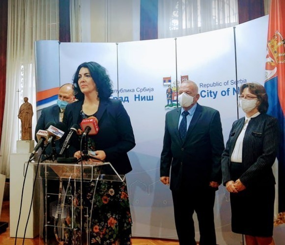 Аплицирање код европских фондова, инвестиције, туризам и култура, теме при сусрету градоначелнице Сотировски и амбасадора Бугарске