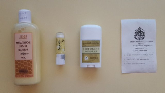 SPC u svojoj radnji prodaje dezodoranse, balzame, šampone, bez PDV-a