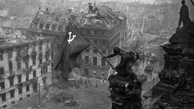 Данас се обележава Дан победе над фашизмом у Другом светском рату - У Нишу марш "Бесмртног пука"