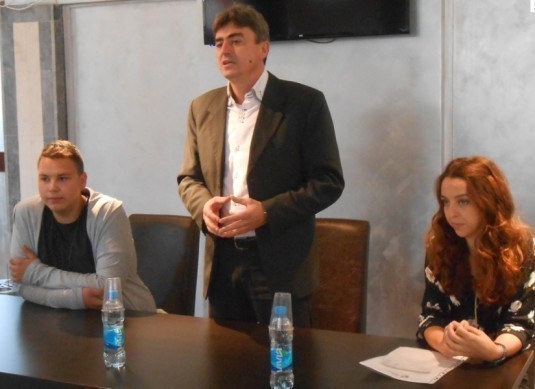 Opština Blace i Fondacija "Ana i Vlade Divac" finansiraju osam omladinskih projekata