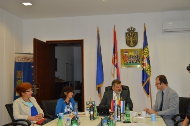 Savetnik za saradnju i kulturu Ambasade Francuske posetio Leskovac
