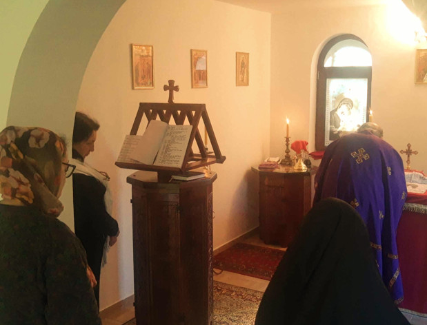 Liturgija u manastiru Svete Trojice u Gabrovcu kraj Niša: Duhovni događaj u dane Časnog posta