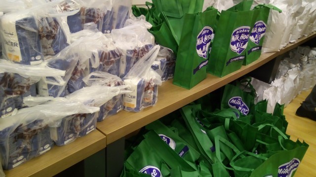 Медијана и Унија пекара даровали пакете намирница за најугроженије у највећој нишкој општини