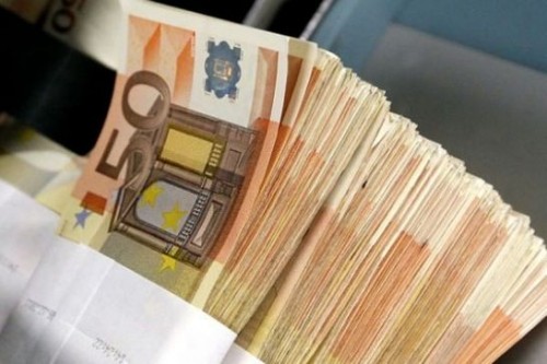 Ove nedelje javni dug Srbije uvećan je za više od 350 miliona evra!