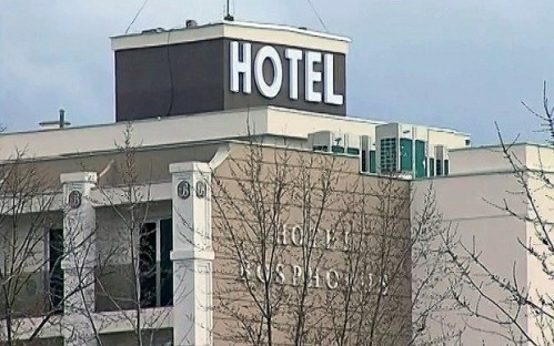 Napuštena pumpa kvari posao hotelu "Bosfor" u Aleksincu