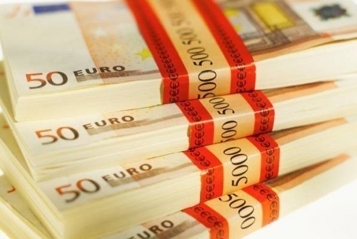 Turčin pokušao da iznese 52.000 evra