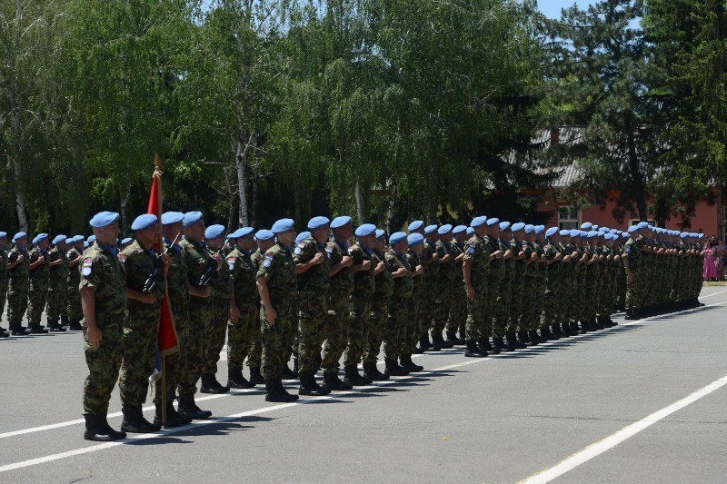 Испраћај контингента Војске Србије из Ниша у мировну операцију Уједињених нација у Либану