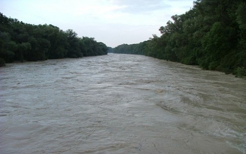 Haos u Kuršumliji: Izlila se reka Banjska, sela odsečena od grada
