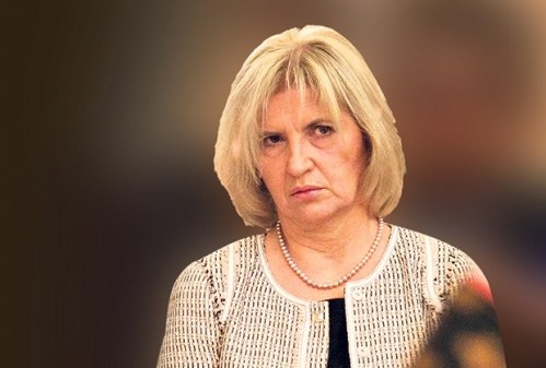Srozala državu: Dragica Nikolić lupila šamar MUP
