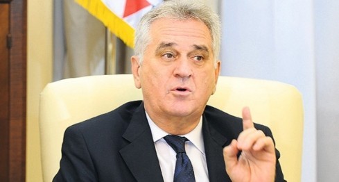 Era pevao Nikoliću i ambasadorima