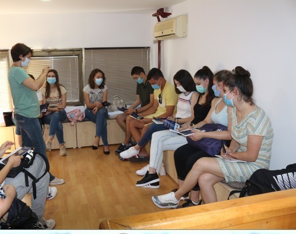 Удружење "Кишобран" реализује пројекат "Млади повезују младе"
