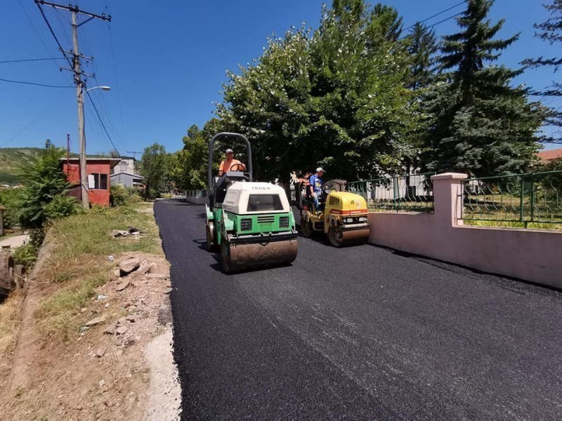 Завршено асфалтирање централних улица у Горњем Матејевцу