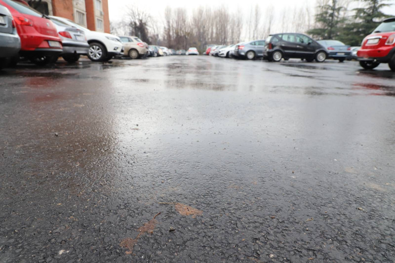 U Nišu nastvljeno sređivanje međublokovskog prostora - novi asfaltirani parking