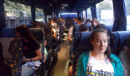 Општина Прокупље наградила ученике-одликаше бесплатним летовањем у Црној Гори