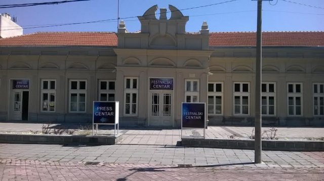 Oficirski dom, centar svih zbivanja na Filmskim susretima, Foto: Južna Srbija