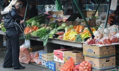 Руси желе већи увоз воћа и поврћа из Србиjе