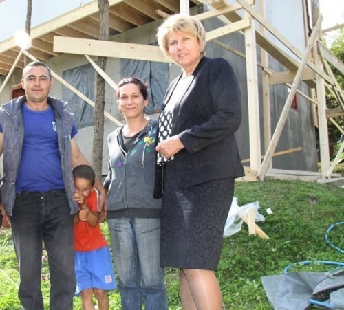Гради се нови дом за породицу Сарић
