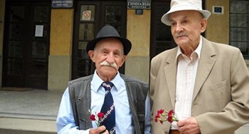 Два матуранта на прослави 65 година од матуре