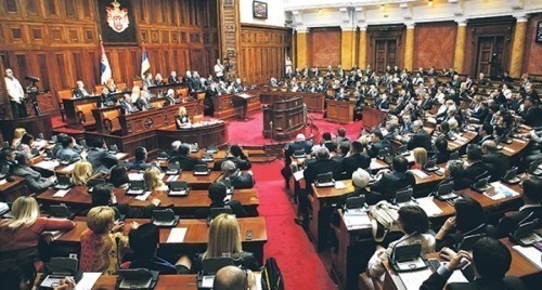 Скупштина Србије данас расправља о нотарима