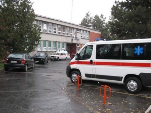 Zdravstvenom centru u Mitrovici nedostaje benzin