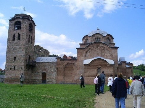 Obnova manastira u Kuršumliji