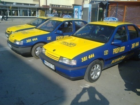 Uhapšeni napadači na taksistu