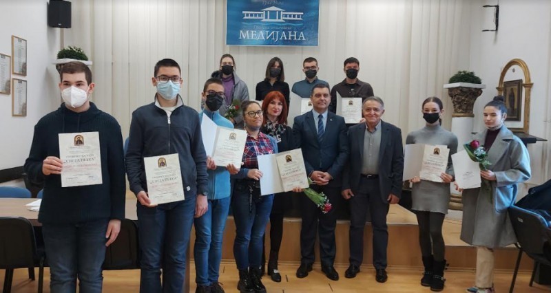 Uručene stipendije i nagrade talentima "Komisije Sveta Petka"