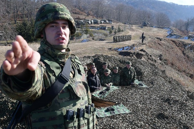 Vojska i na Božić obezbeđuje mir u Kopnenoj zoni