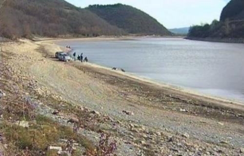 Бованско језеро скоро пресушило
