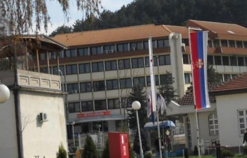 Masovni odziv članova SNS-a u akciji davalaštva krvi