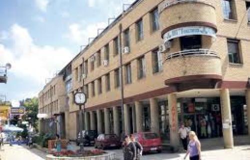 Miholjsko leto: Lepo vreme izmamilo lepe Kuršumličanke