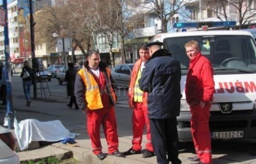 Умро у центру Лесковца