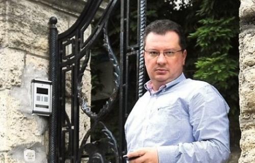 Ко је био Мики Ракић?