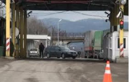 Ухапшени са марихуаном
