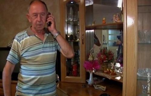 "Хало, овде Мића Вампир"